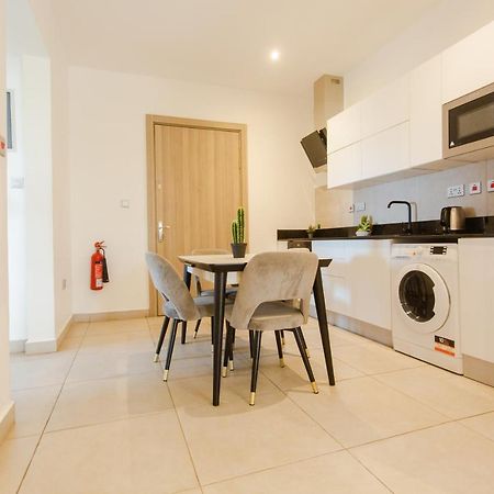 Accra Luxury Apartments @ Pine Court Dış mekan fotoğraf