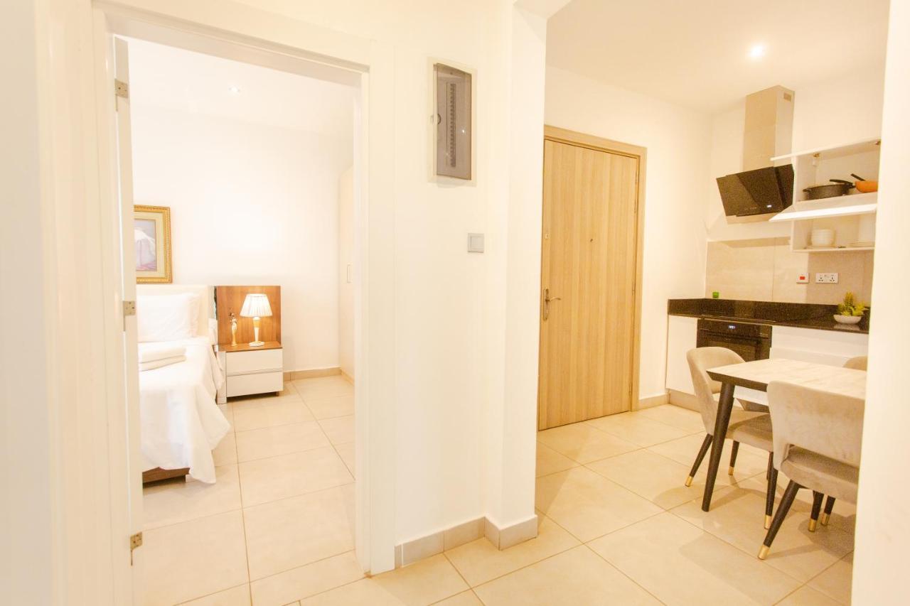 Accra Luxury Apartments @ Pine Court Dış mekan fotoğraf