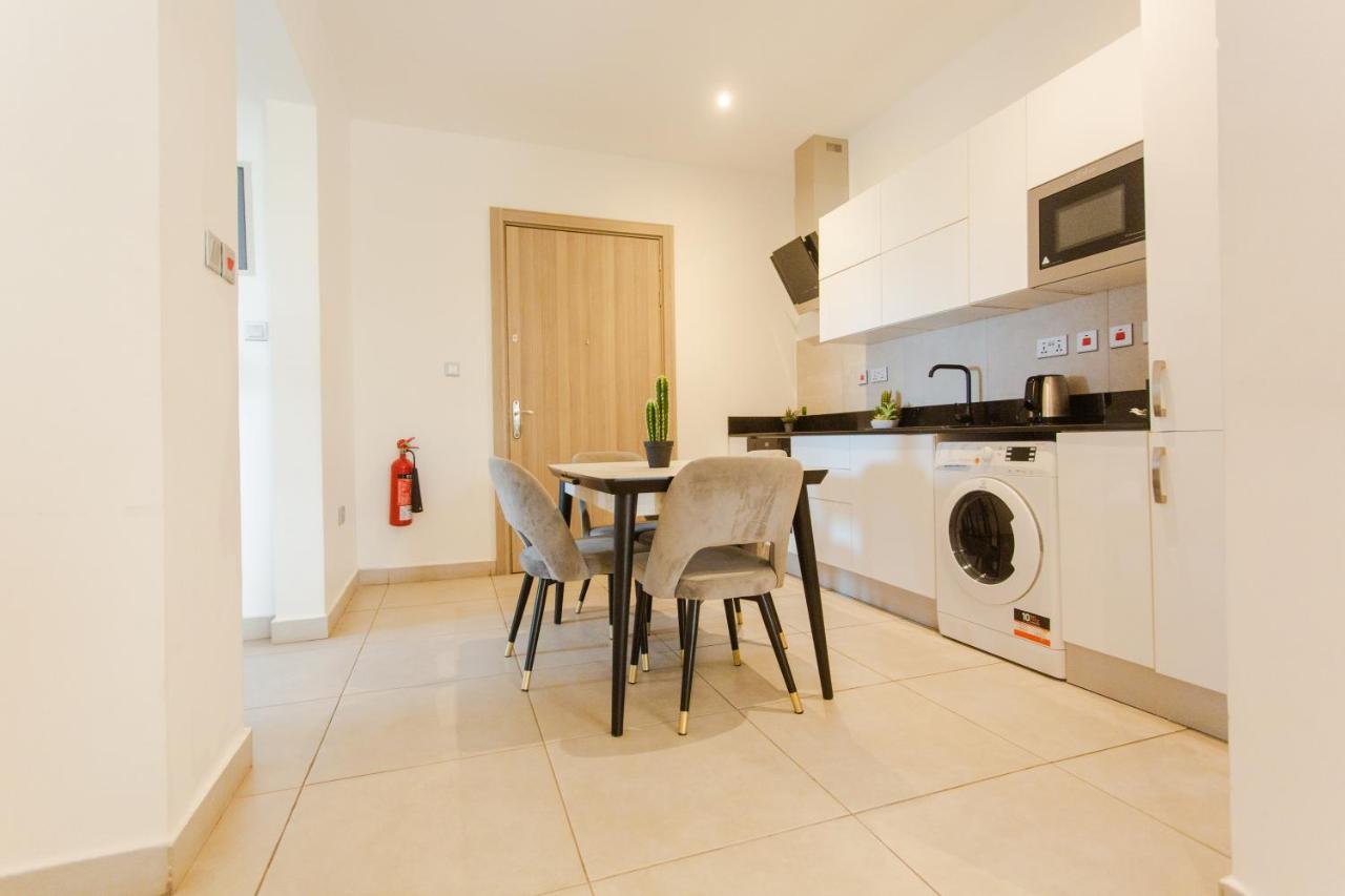 Accra Luxury Apartments @ Pine Court Dış mekan fotoğraf