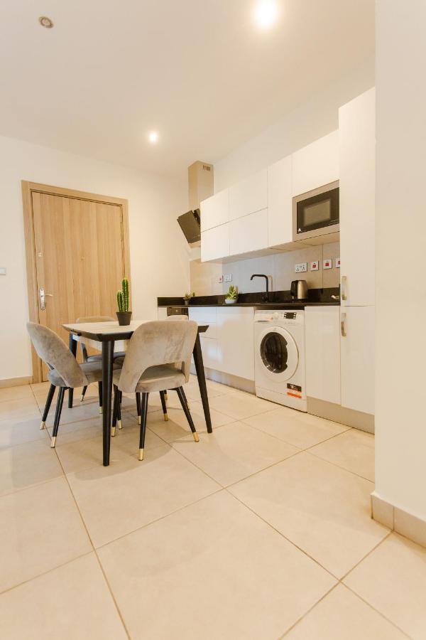 Accra Luxury Apartments @ Pine Court Dış mekan fotoğraf