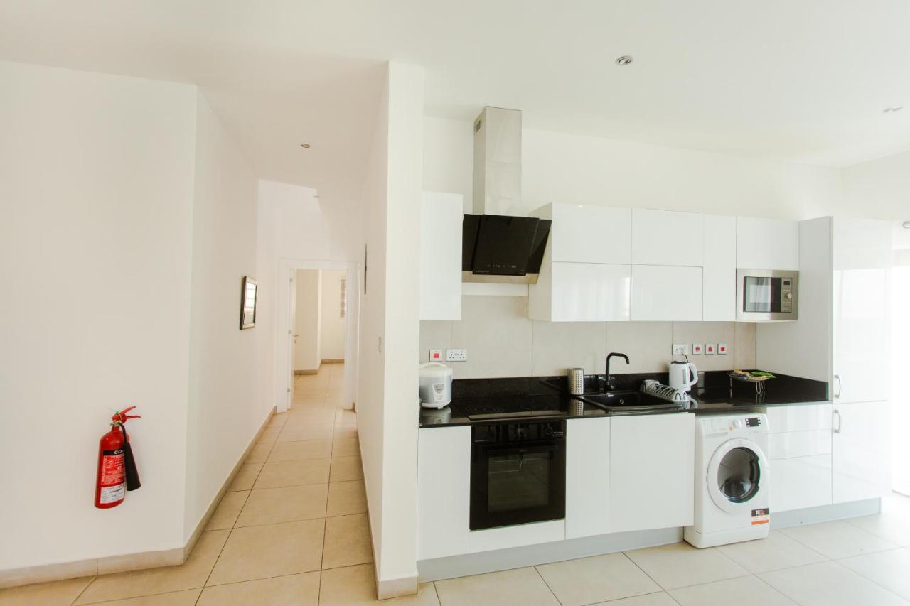 Accra Luxury Apartments @ Pine Court Dış mekan fotoğraf