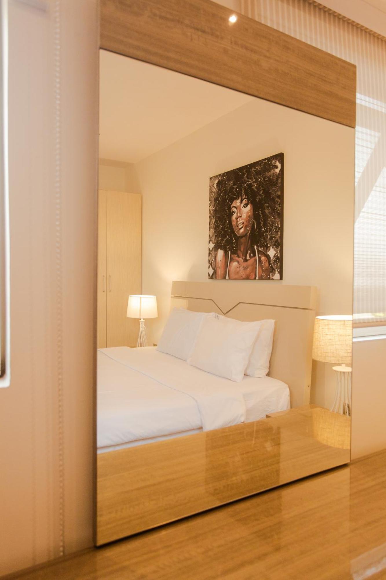 Accra Luxury Apartments @ Pine Court Dış mekan fotoğraf